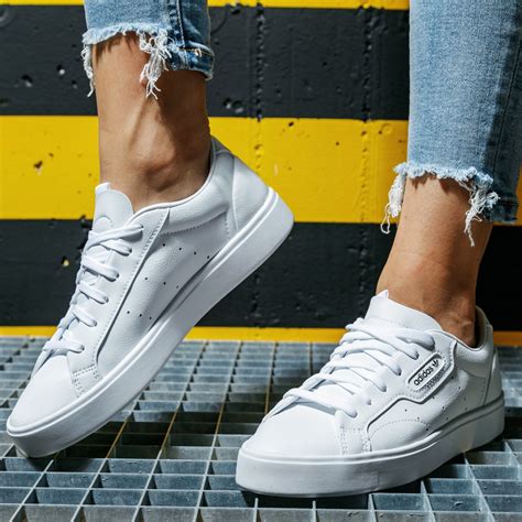 adidas damen schihe|sneaker Adidas sleek.